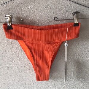 Frankie’s Bikini Nick Plisse Marigold Small bottoms